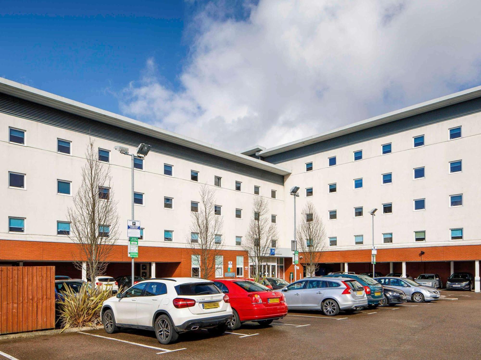Ibis Budget Cardiff Centre Exterior photo