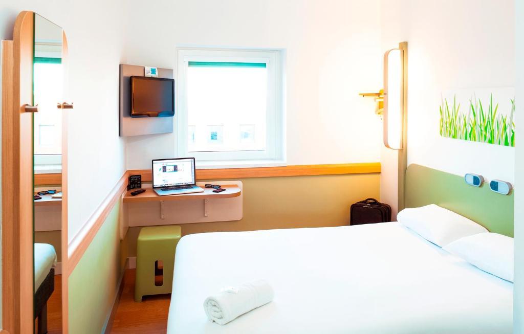 Ibis Budget Cardiff Centre Room photo