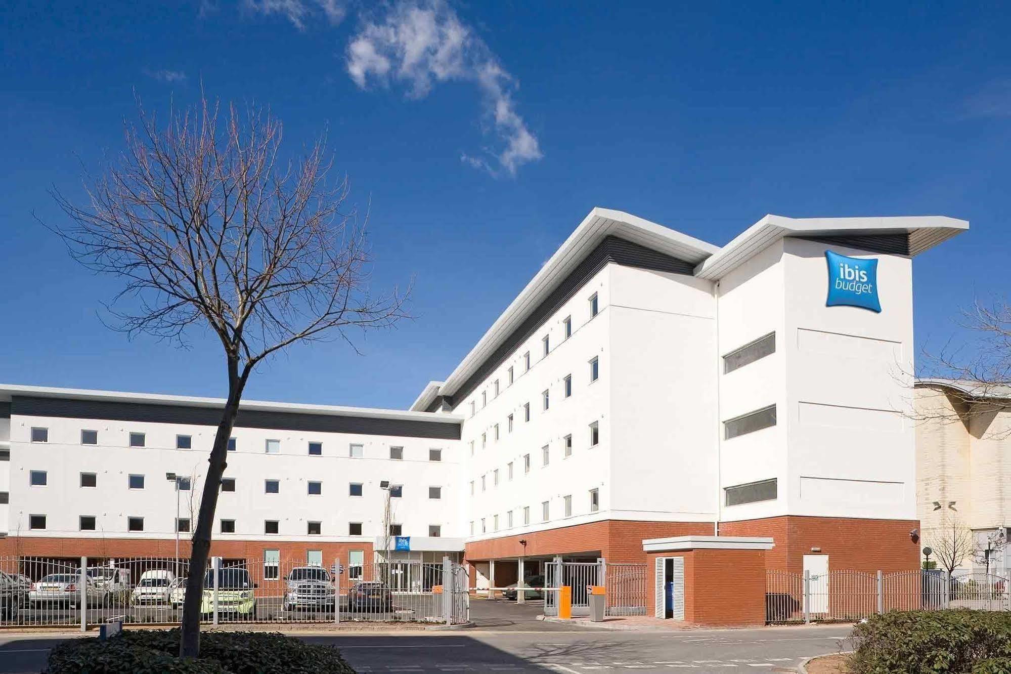 Ibis Budget Cardiff Centre Exterior photo